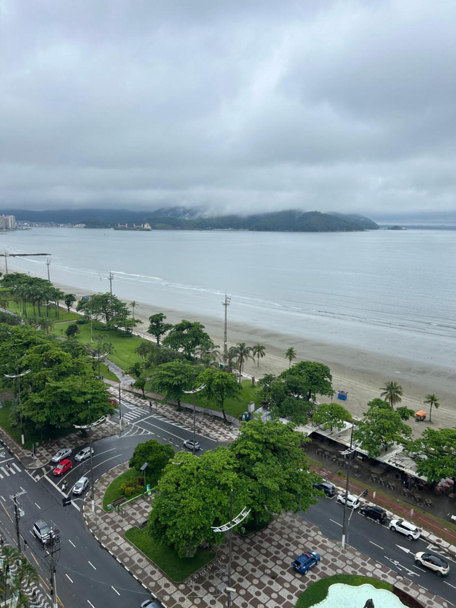 Apartamento Frente A Praia Do Embare Santos Buitenkant foto